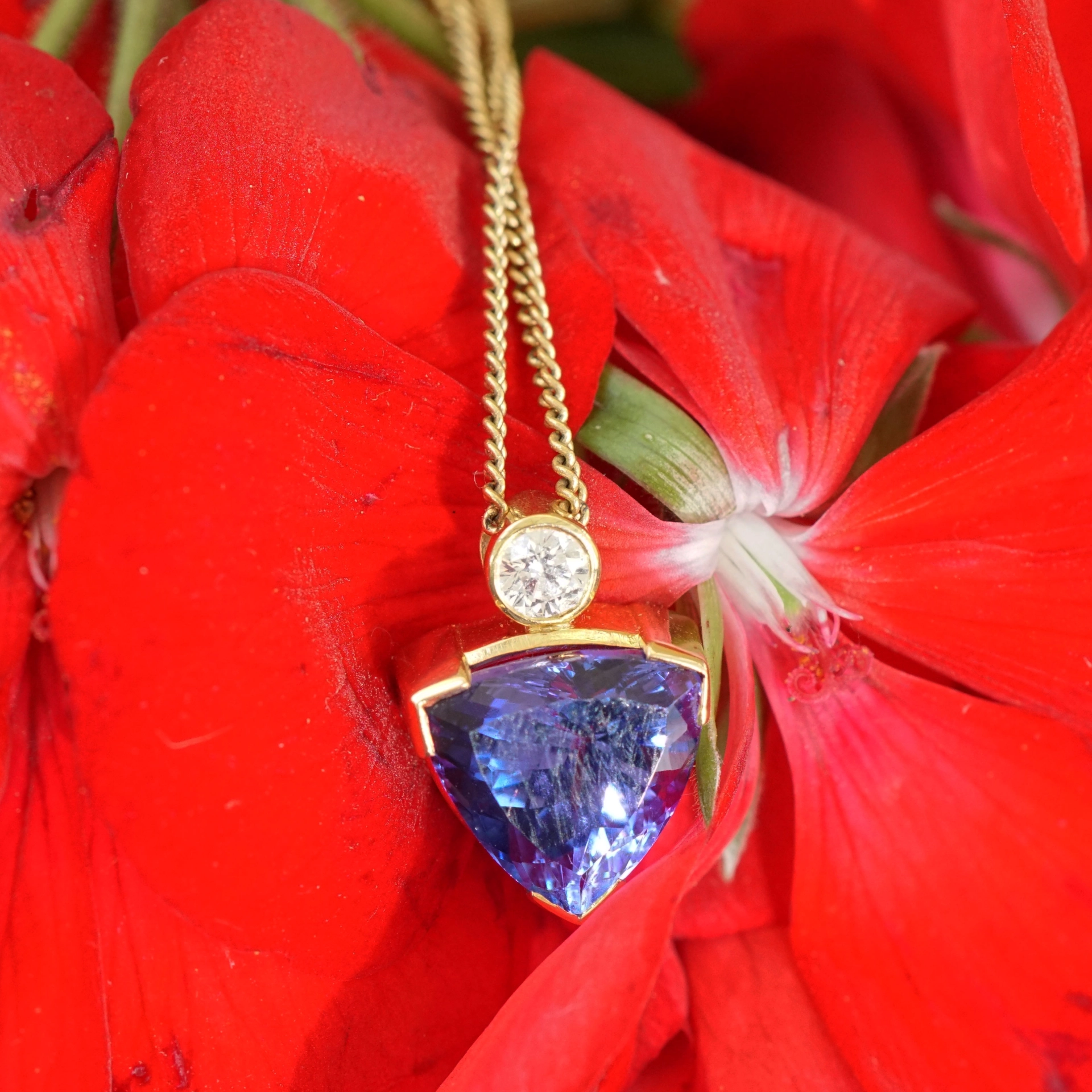 Tansanit Brillant Anhänger 5 ct m. Kette 750er Gold aus Nachlass günstig