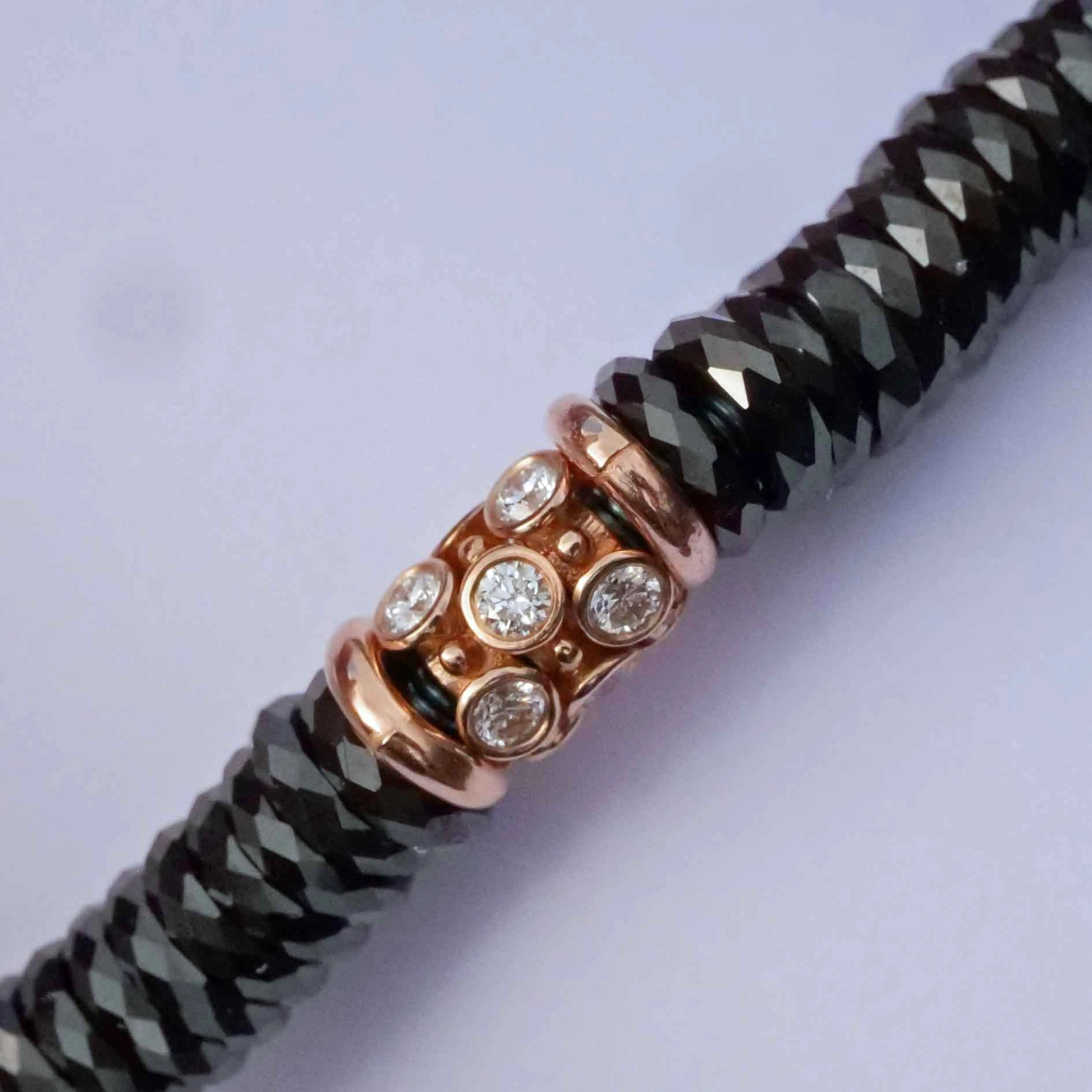 Brillant Armband LOOP Keramik schwarz facettiert 0.33 ct 750 Rosegold von Silhouette Schmuck Bentner