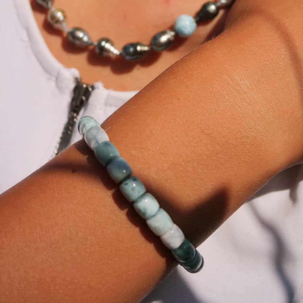 Larimar Armband Fassform elastisch 8 mm AAA-AA Atlantis Schmuckstein zum Anfassen
