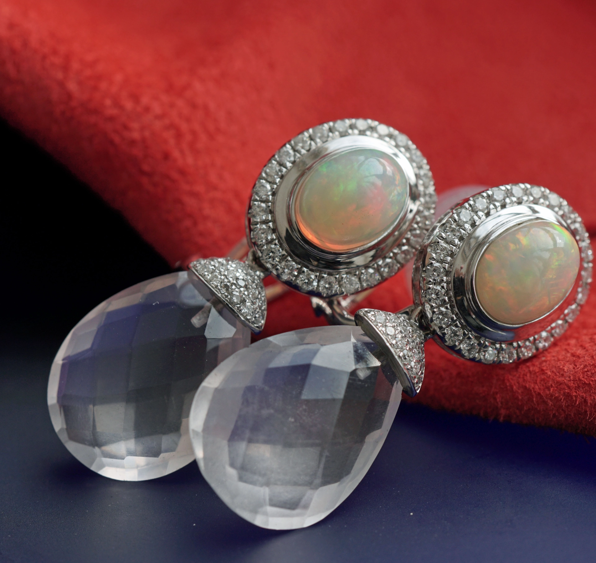 Brillant Opal Rosenquarz Ohrstecker Clip ZARTE BLÜTE 750er Weissgold Pastellfarben