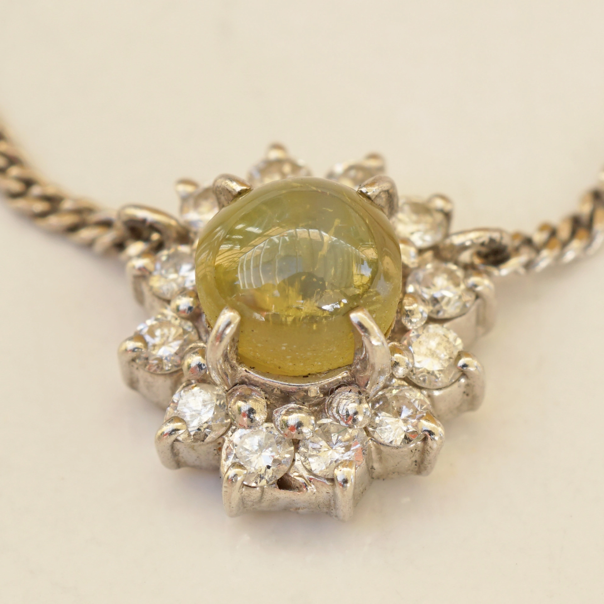 Chrysoberyll Katzenauge Brillant Collier 1.01 ct 0.22 ct TW VS PLATIN seltener selten