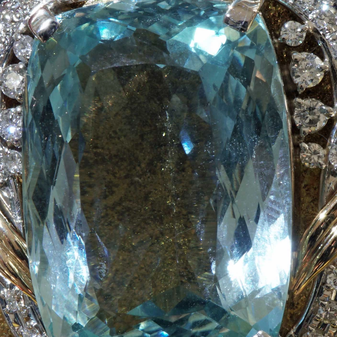 Aquamarin Brillant Anhänger 750er Gelbgold 24.50 ct 0.83 ct...intensiv Hellblau Ausnahme Farbe