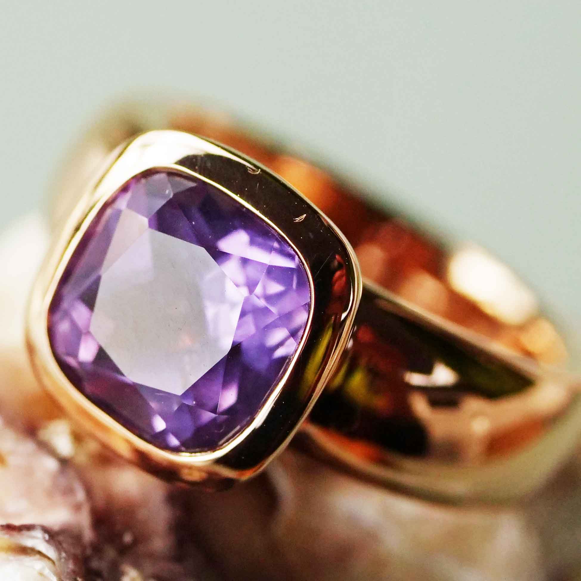 Amethyst Ring 750er Rosegold Valenza .....bella Italia....kleiner Kardinalring...so trendy