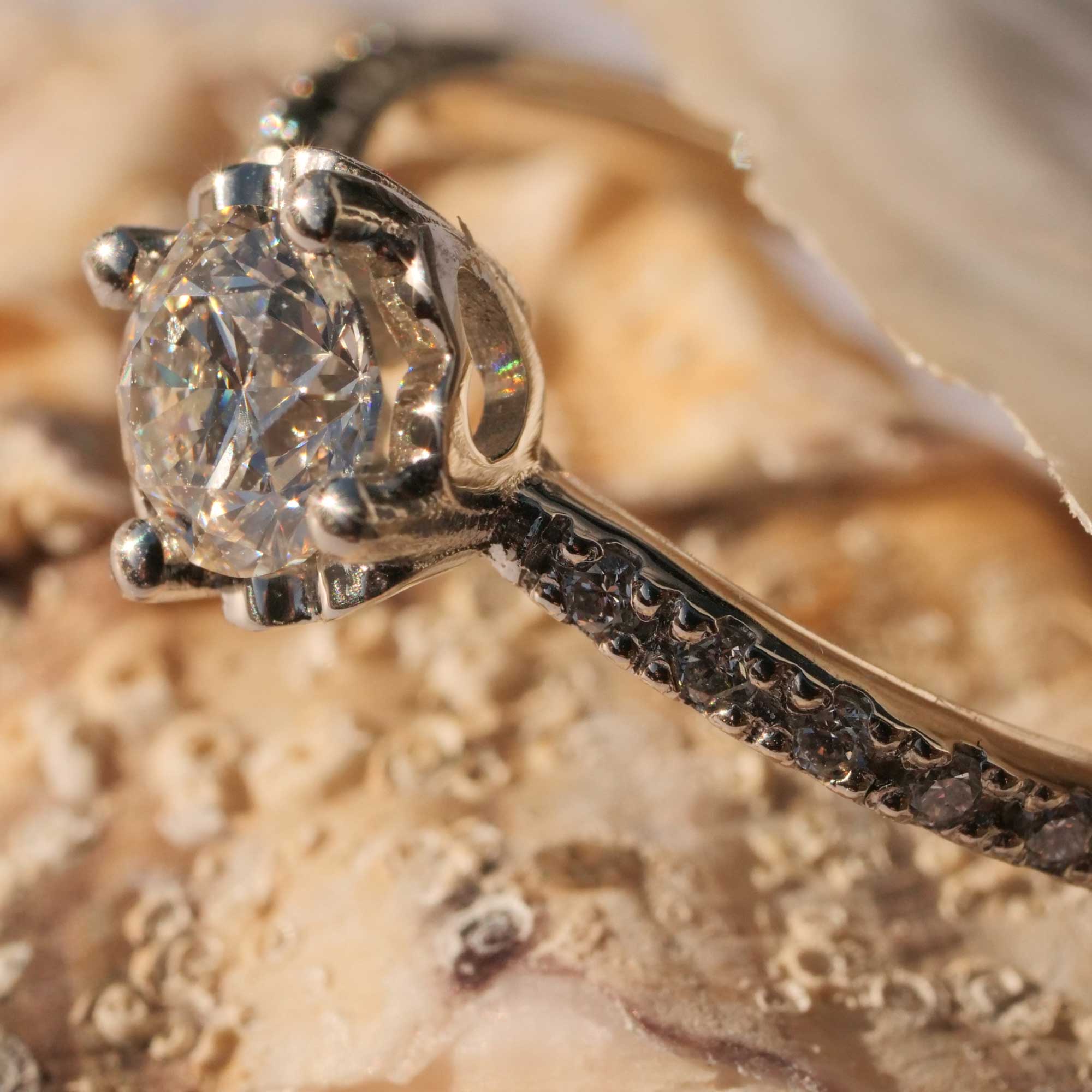 Brillant  Ring 0.59 ct G SI2 HALBKARÄTER von  Silhouette Bentner HRD Zertifikat 950er Platin  