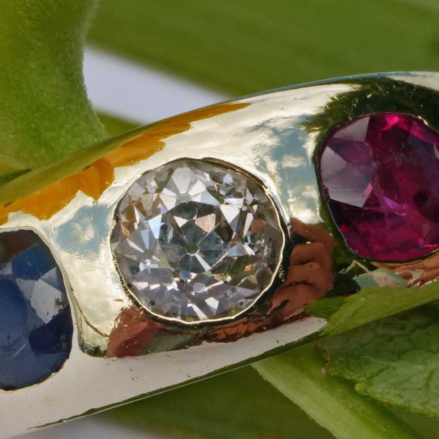 Saphir Rubin Altschliff Brillant Band Ring 585er Gelbgold...schöne Edelstein Qualitäten poliert