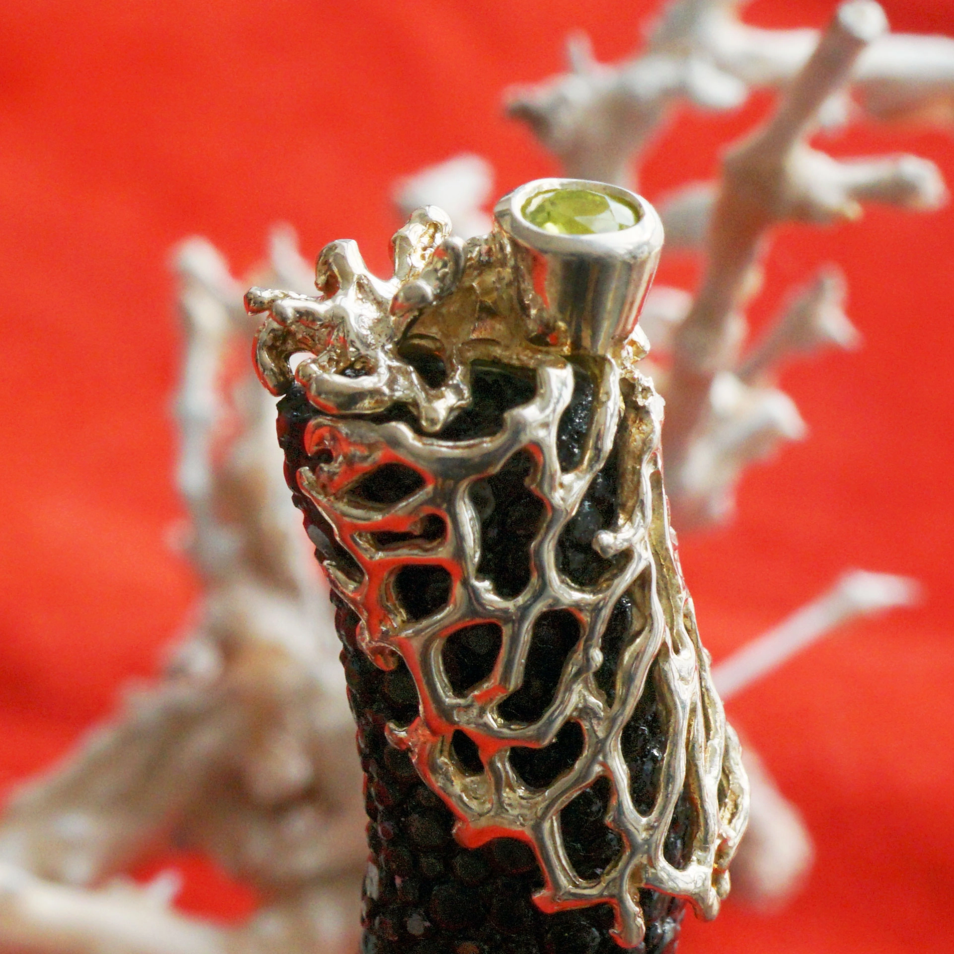 Designer ROCHENLEDER Armreif Silber Peridot