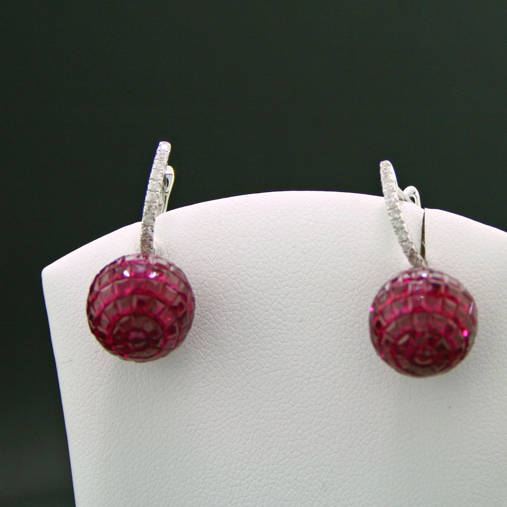 Rubin-Diamant-Ohrhänger, 750/-WG.