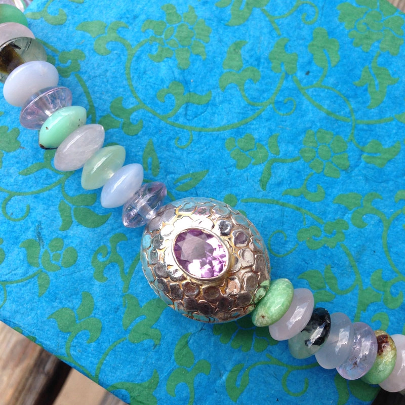 Chrysopras-Amethyst-Prehnit-Rosenquarz-Amethyst-Calzedon-Kette