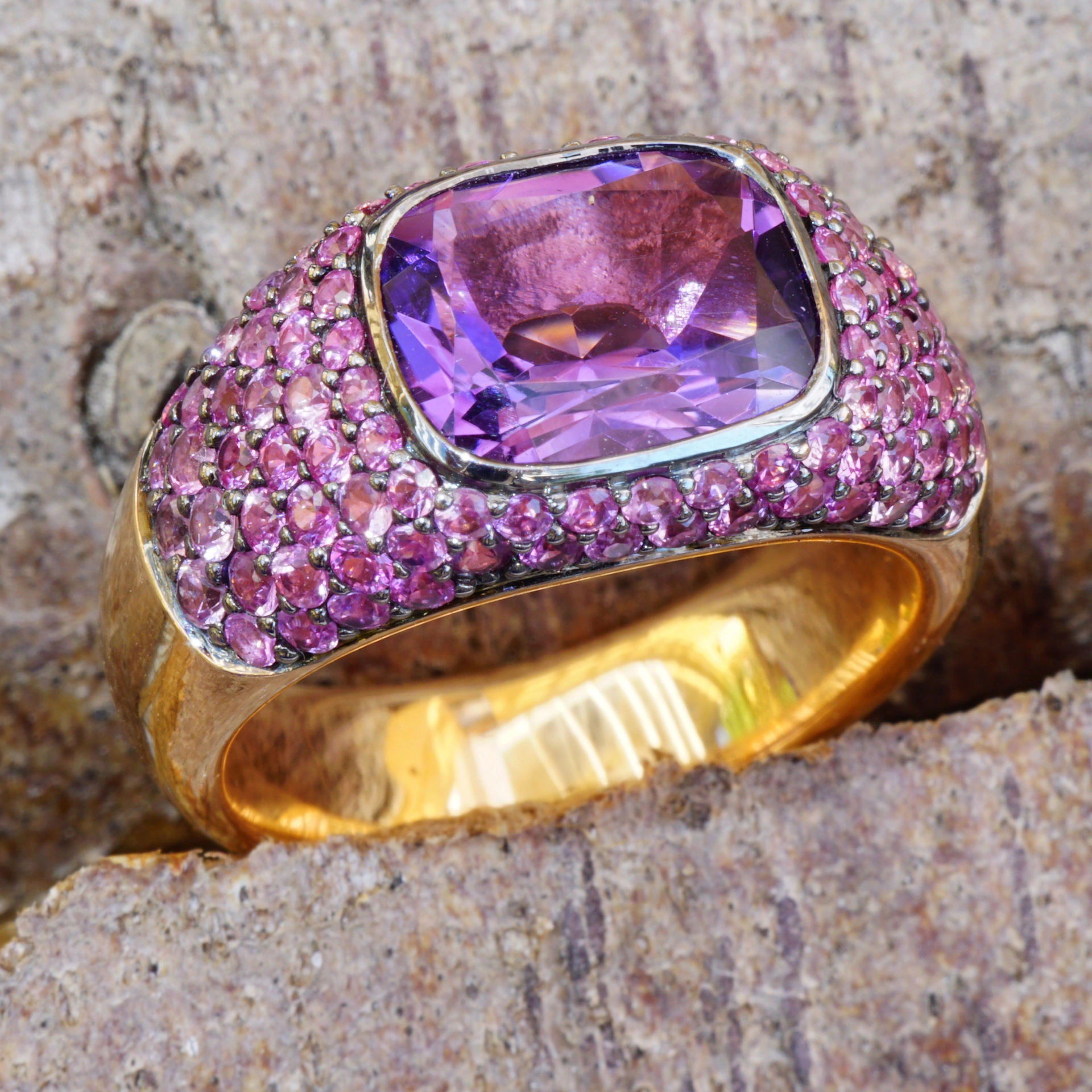 Saphir Amethyst Ring 750er Rosegold...hochwertiger Edelsteinschmuck in aufregenden Farben