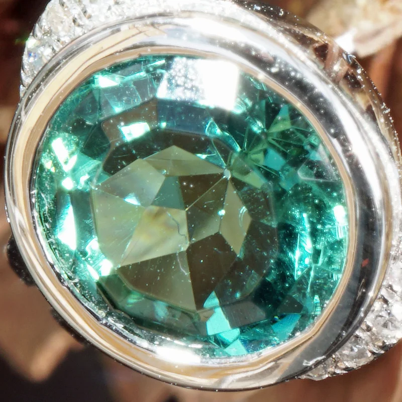 Indigolith-Brillant-Ring-1-45-ct-0-13-ct-750er-Weissgold