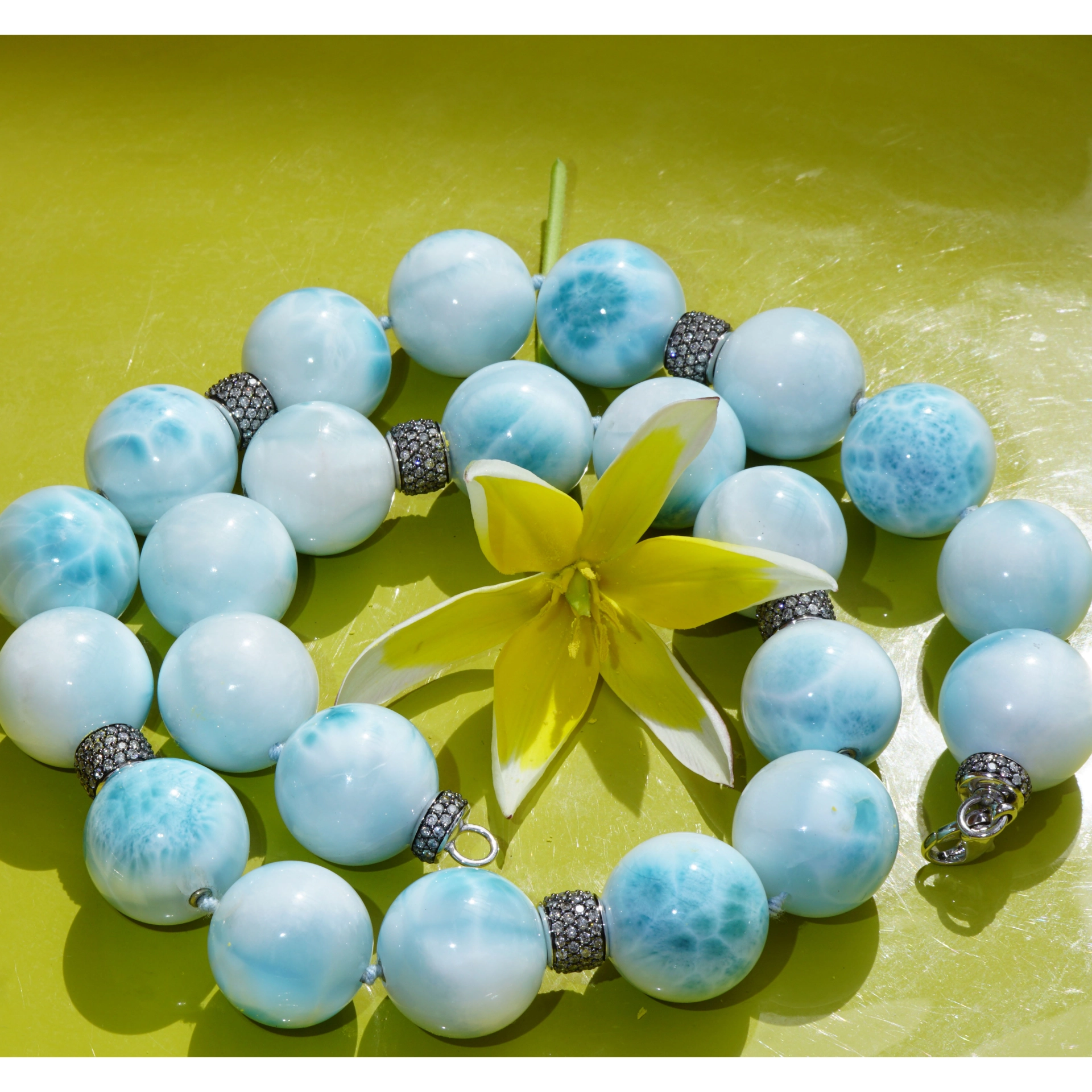 Larimar Brillant Collier 750er Weissgold..ein gigantisches Collier...20 mm Kugeln in AAA