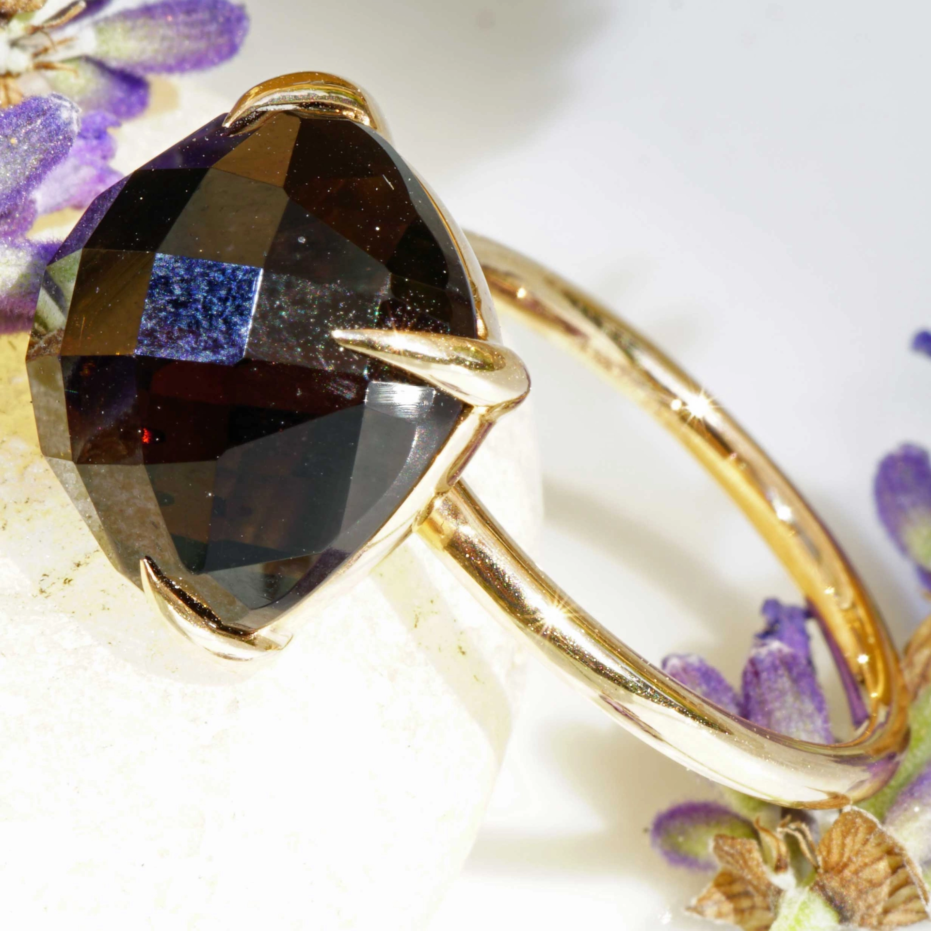 Rauchquarz Ring 750er Rosegold made in Valenza... für einen lässigen Schmuckstil