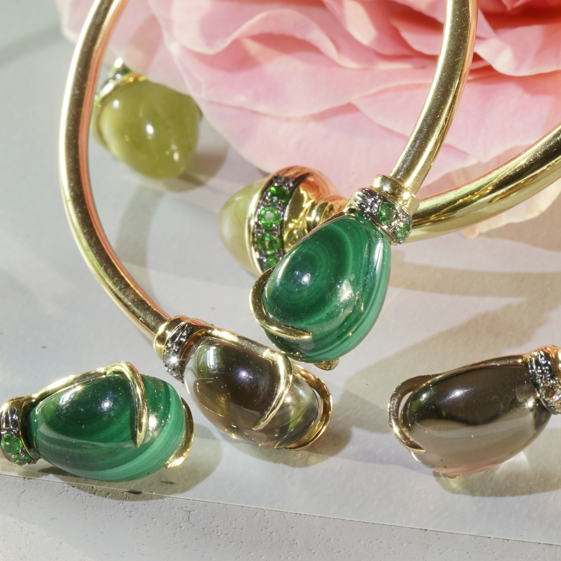 Peridot Tsavorith Armreif 750er Gelbgold Valenza .....bella Italia....tolle Kombi Möglichkeit