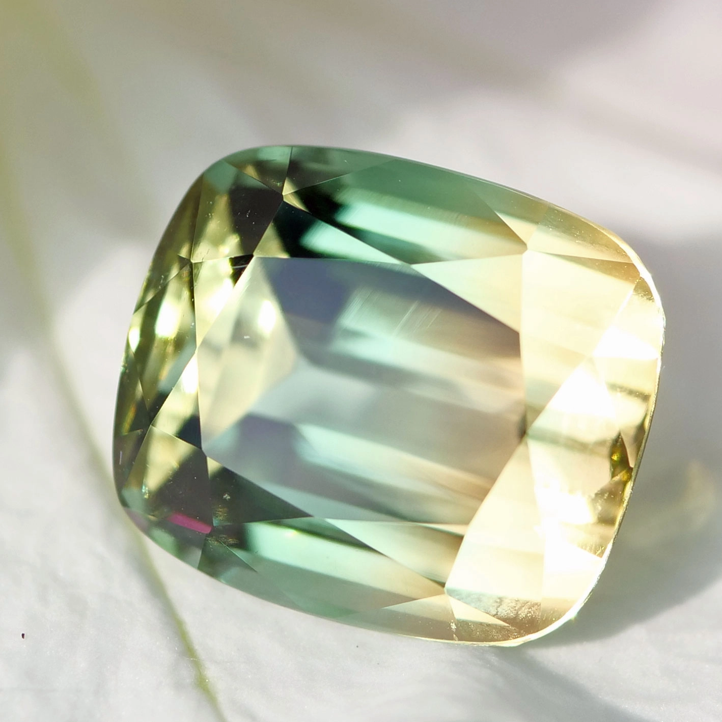 Turmalin Collier 750er Gelbgold 17 ct bicolor AAA+ Afrika grün-gelb....Himmelsfarben