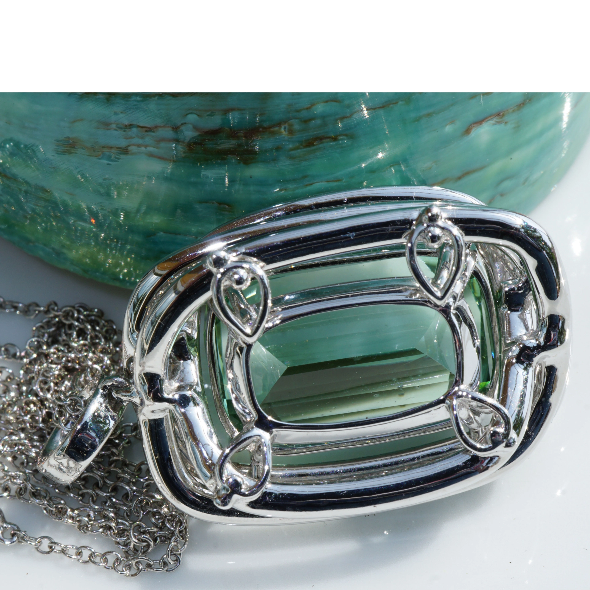 Turmalin Brillant Collier 750er Weissgold 21 ct 2.10 ct MEER SCHAUMGRÜN...ein Investment
