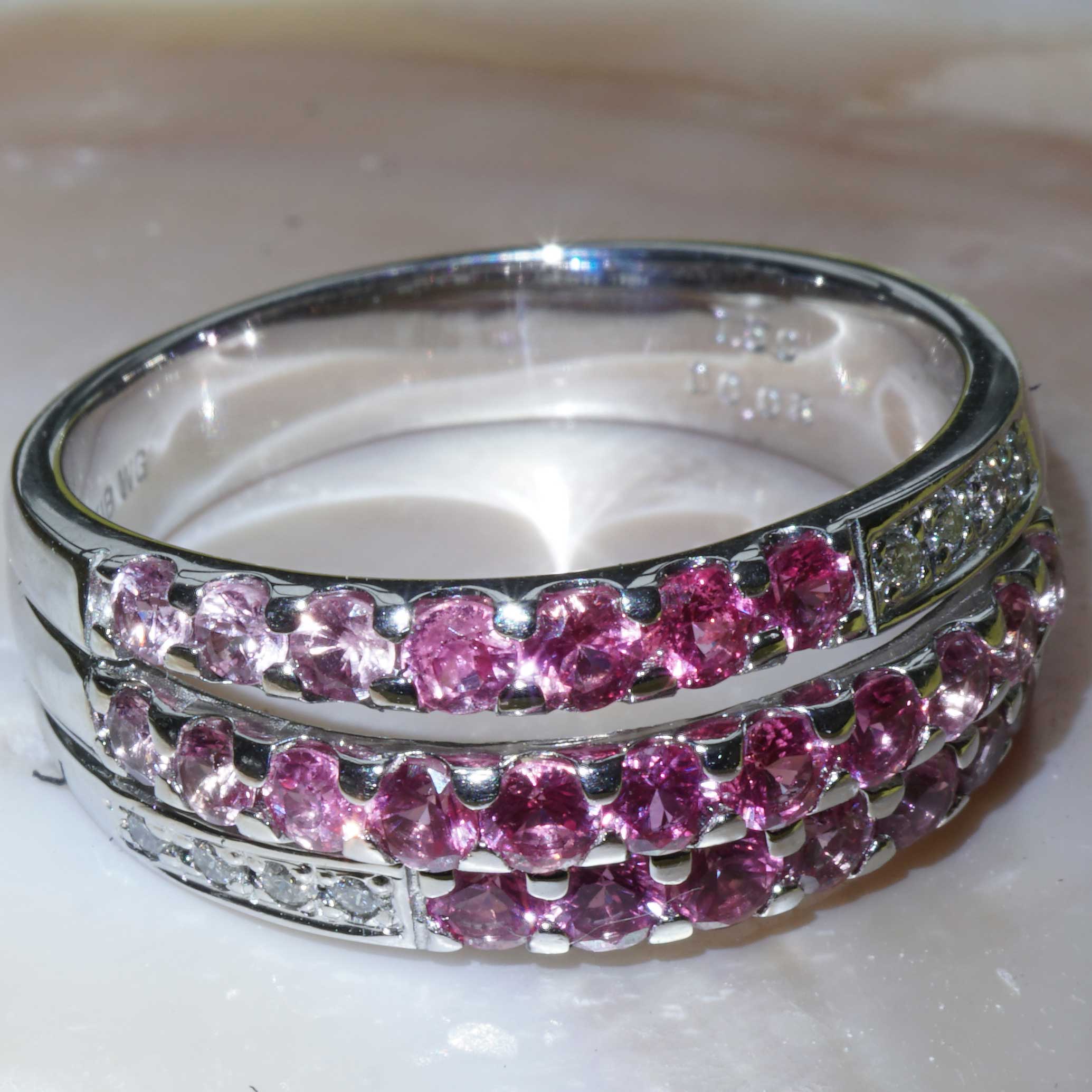 Pink Saphir Brillant Ring 750er Weissgold 1.50 ct 0.08 ct interessante Farbabstufungen von hell zu dunkel