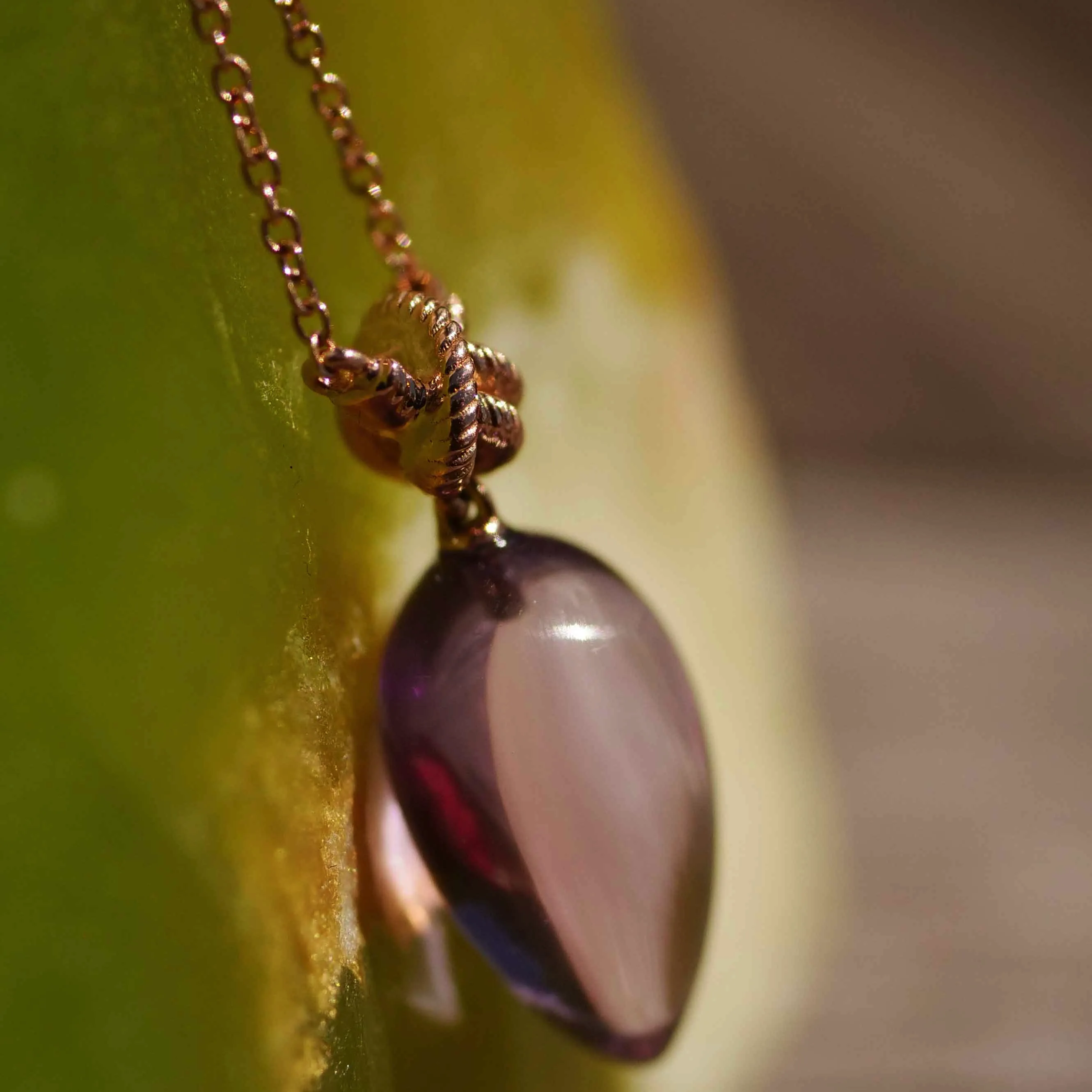 Für Segler... Anhänger mit Kette 750er Rosegold...zarte Knotenform mit großen Amethyst Drop