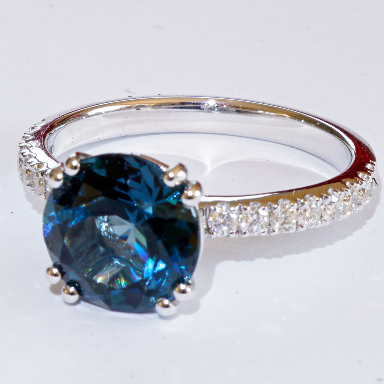 London Blue Topas Brillant Ring 750er Weissgold 3.27 ct 0.33 ct  made in Italy...Edelschmiede 