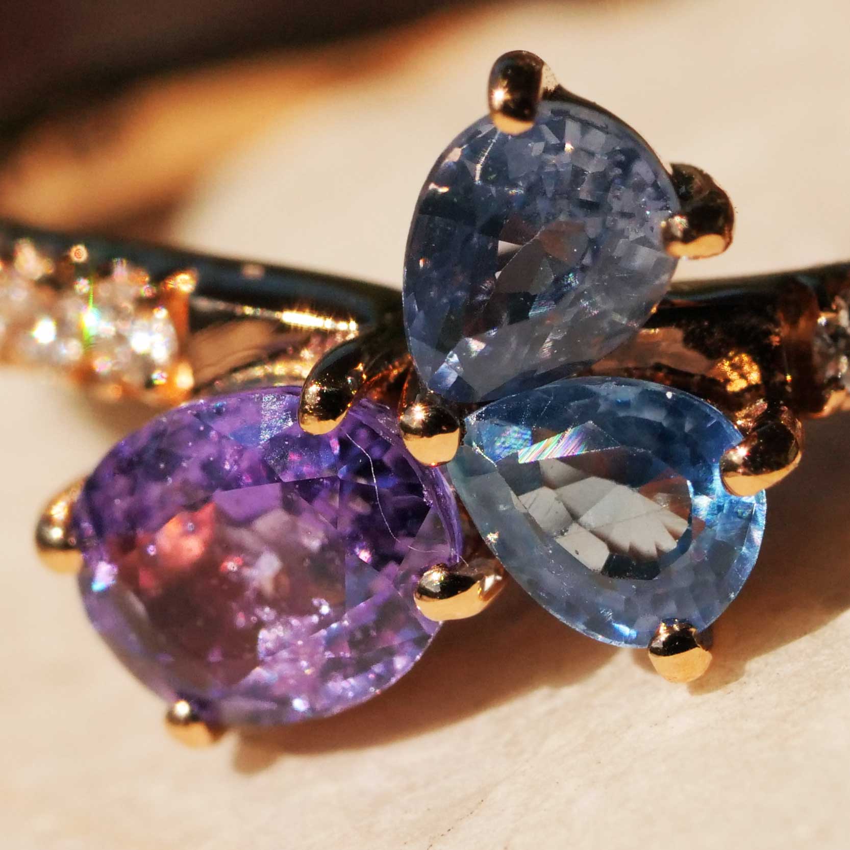Cooler Farbstein Schmuck I Saphir Brillant Ring in 750er Rosegold 0.95 ct 0.17 ct TW VS made in Italy