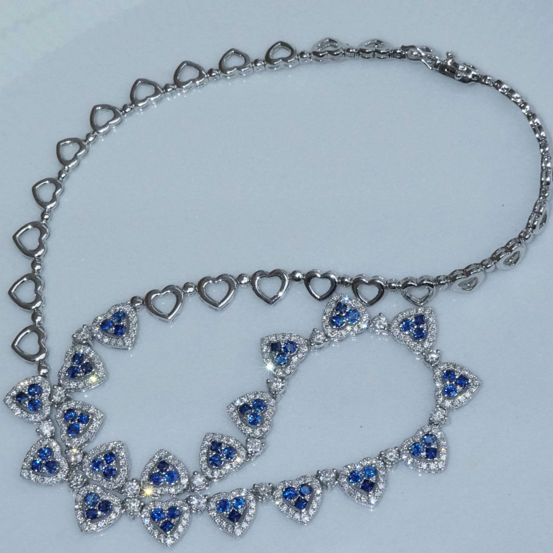 Brillant Saphir Collier 4.4 u. 3 ct 750er Weissgold..modernes Prachtcollier...Herzensliebe
