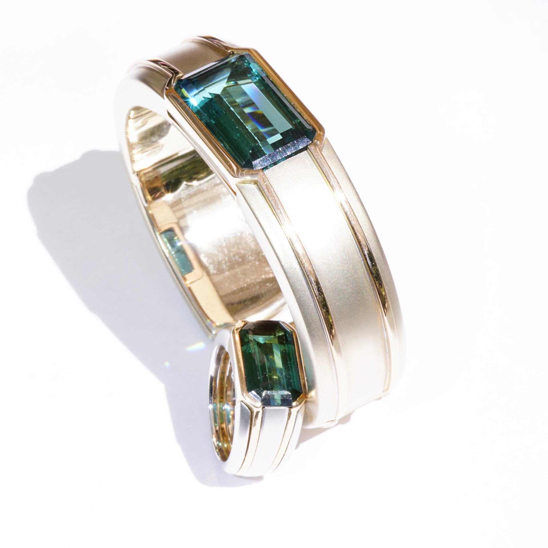 Hemmerle München Armreif und Ring 750er Gold Platin 21 und 6  ct Grün-Bläulicher Turmalin MEGA