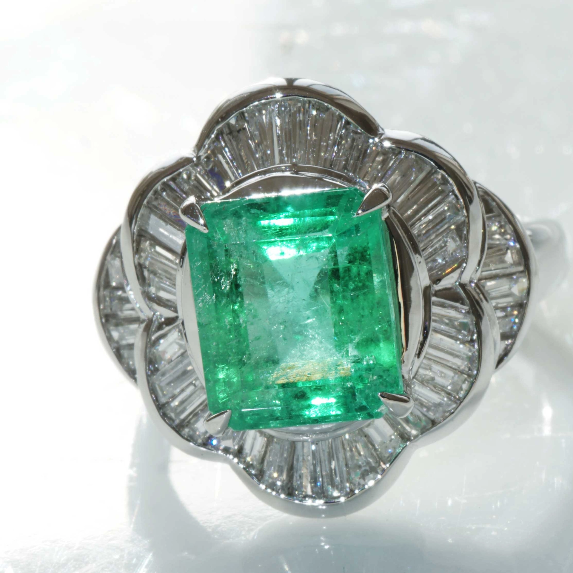 Smaragd Diamant Ring 900er Platin 3.11 ct 0.85 ct TW VVS Kolumbien Feine Qualität