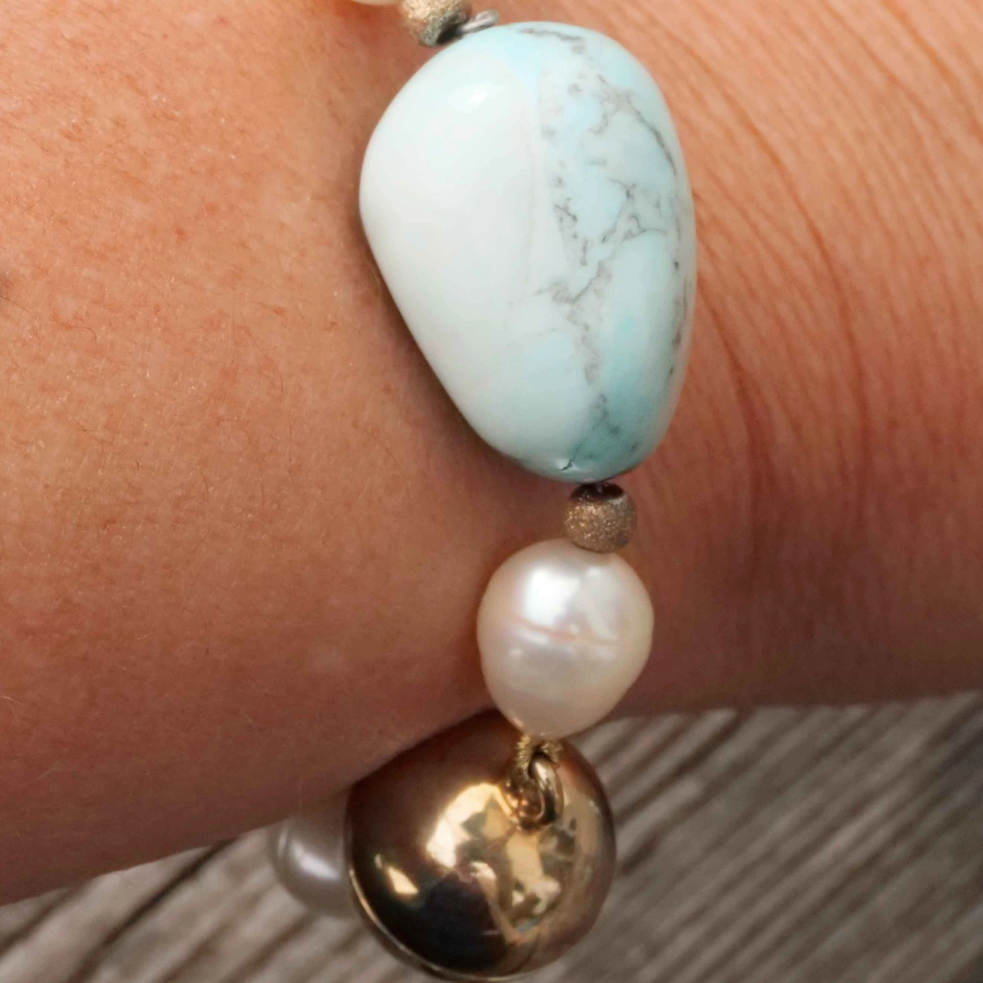 Howlith Zuchtperl Barock Kette/Armband  total 77 cm Länge 925 Silber Magnetschliessen