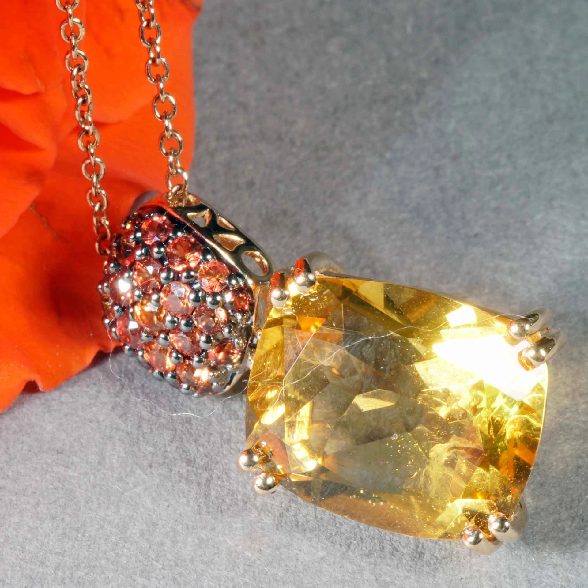 Collier Citrin Saphir 750er Rosegold...so edel und verzaubert den Tag....4.64 ct 0.42 ct
