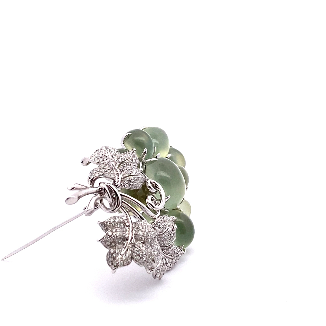 Wein Prehnit Brillant Brosche mit Anhänger 750er Weissgold 70 ct 2.19 ct TW / VVS VS Meisterstück