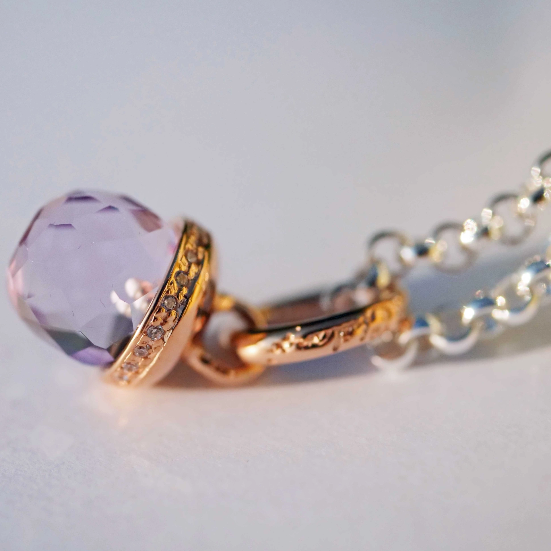 Chilango Anhänger Shrine in Drop Form Amethyst mit weissen Zirkonia 925 Silber rosevergoldet