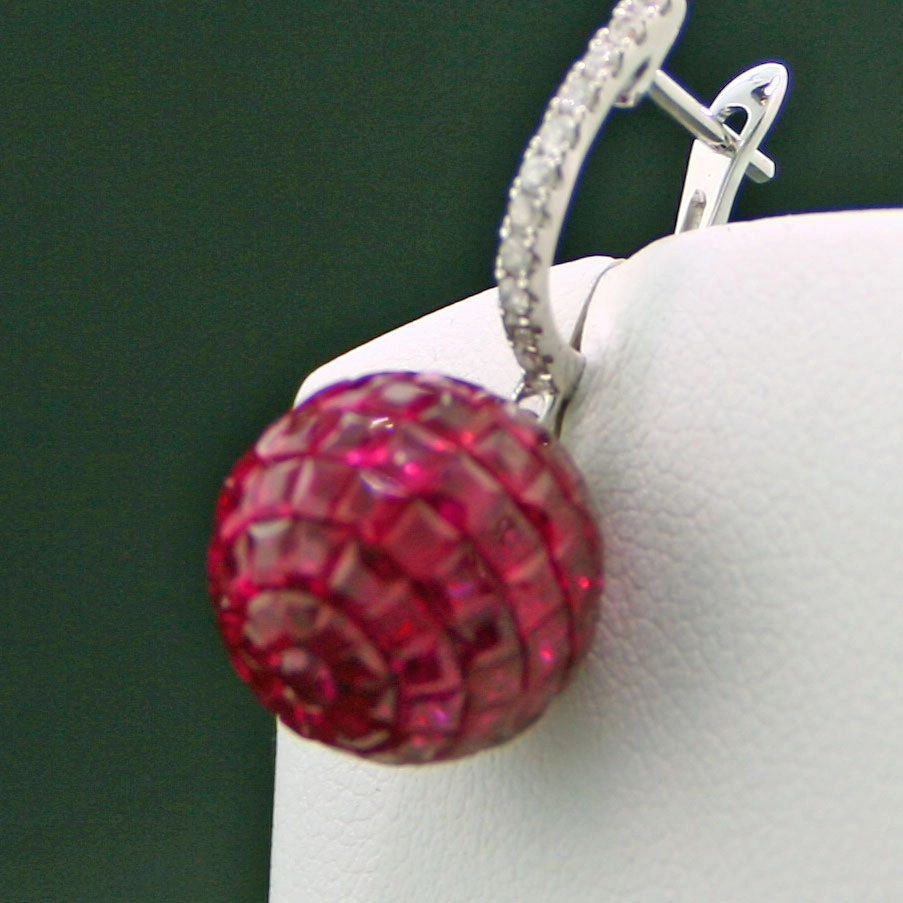 Rubin-Diamant-Ohrhänger, 750/-WG.