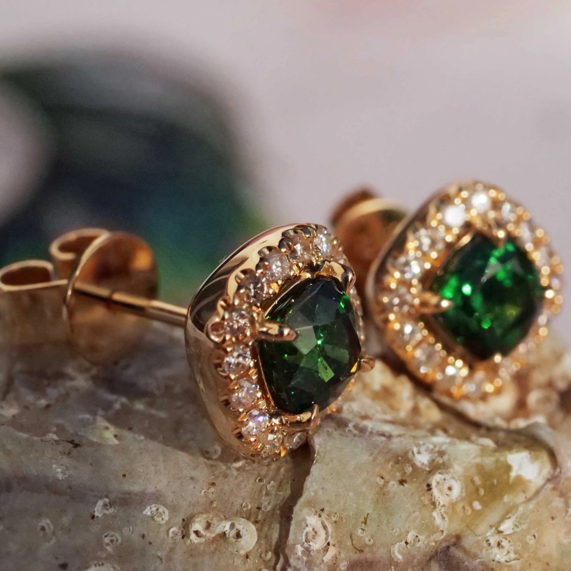 Tsavorith Brillant Ohrstecker 750er Gelbgold 1.42 ct 0.25 ct ...mit der gewaltigen Leuchtkraft