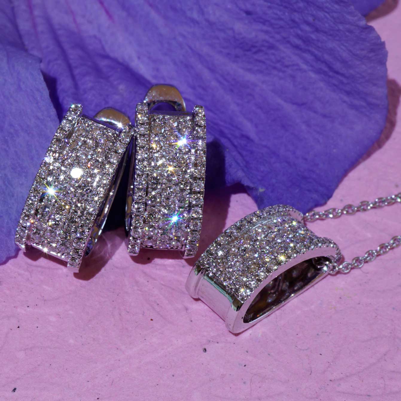  Brillant Dreiviertel  Creolen 0.69 ct 750er Weissgold TW VS made in Italy massiv  