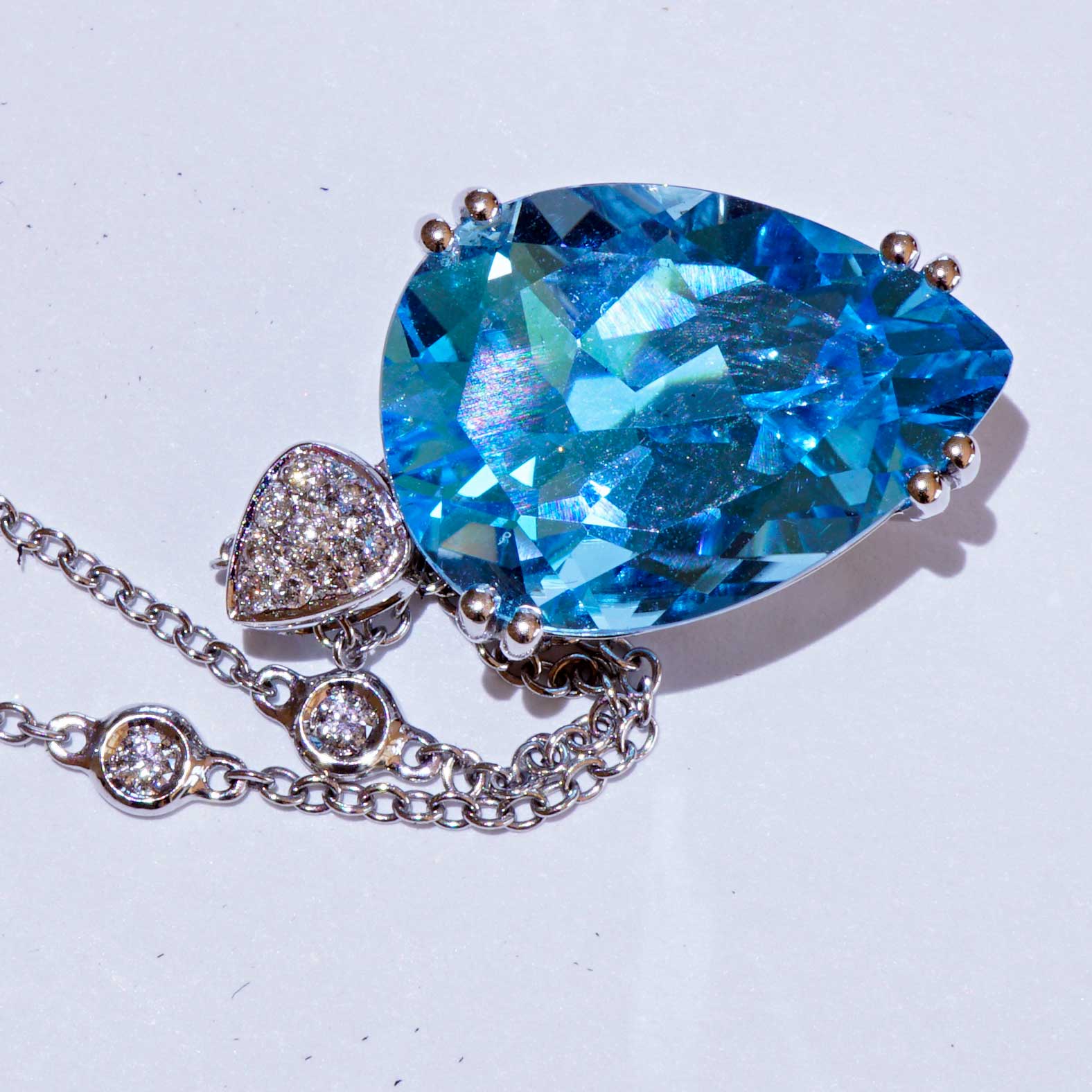 Blautopas Brillant Anhänger 750er Weissgold 14 ct 0.11 ct ...Aqua Wasser Brillanz Tropfenform 
