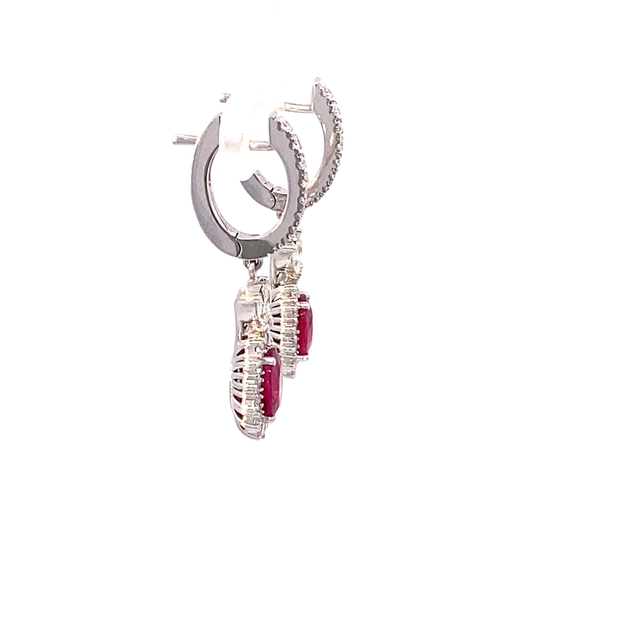 unerhitzt Rubin Brillant Ohrhänger Pigeon Blood 2.05 ct 0.92 ct - AIGS Zertifikat 750er Weissgold Mosambik