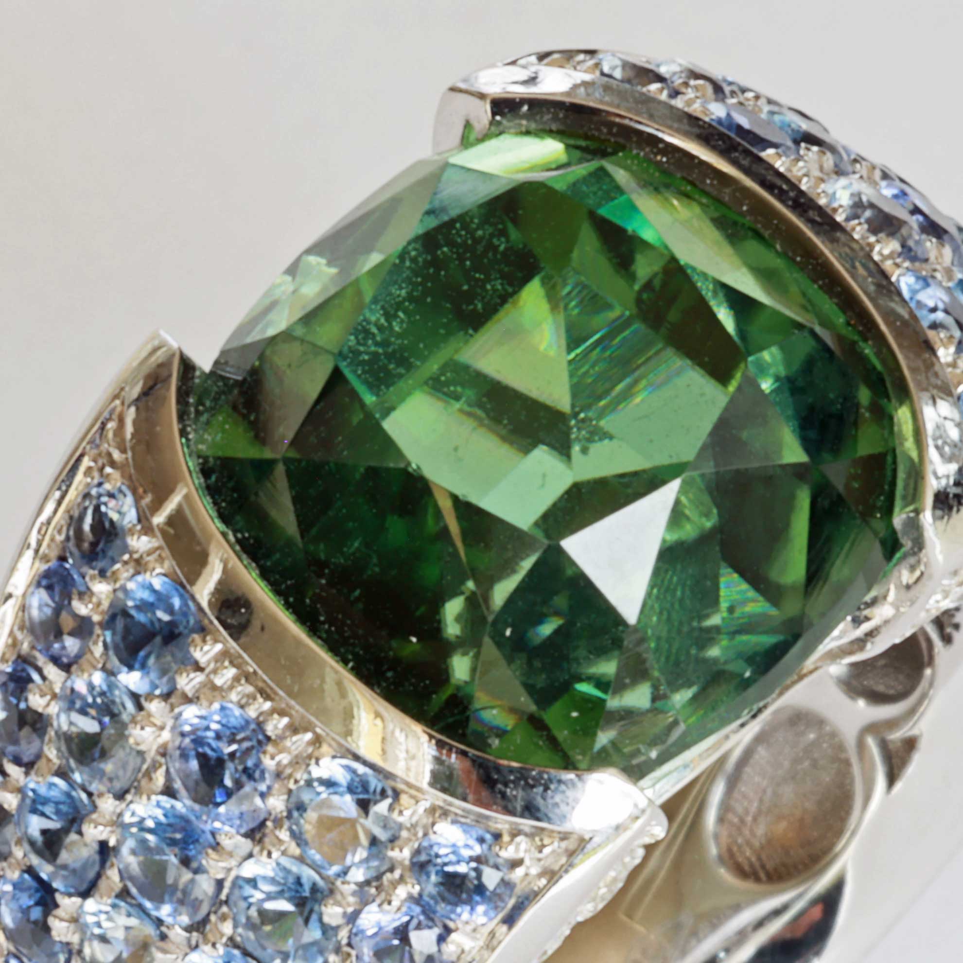 Lagoon Green Turmalin Saphir Brillant Ring 750er Weissgold Afghanistan 12.56 ct AAA+