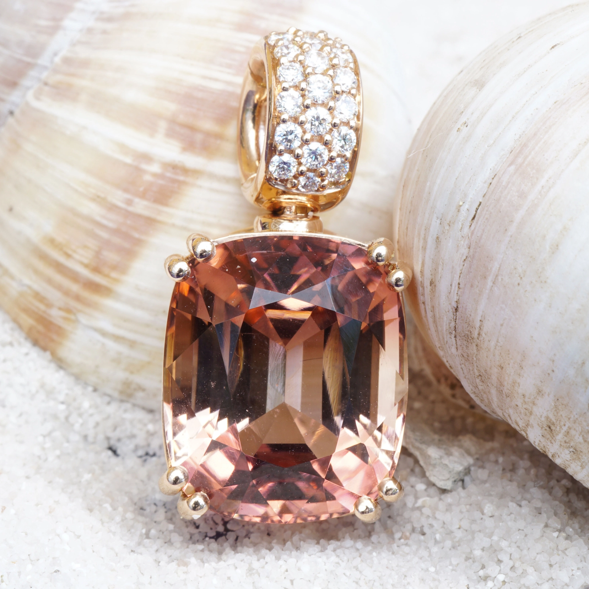 Turmalin Brillant Anhänger in 750er Roségold Sunset Beach Color 9.85 ct Afrika/Kongo