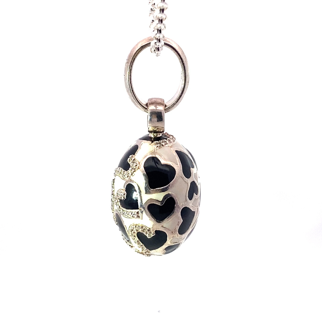 Original Chilango Anhänger im Stil Faberge Emaille Heart Black / White 925er Silber