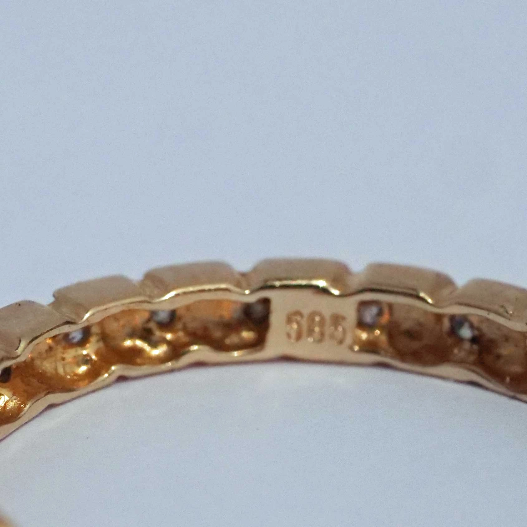 Herren Brillant Memoire Ring mit 22 Diamanten total ca. 0.25 ct TW VS-Si RW 19 mm 585 Gelbgold