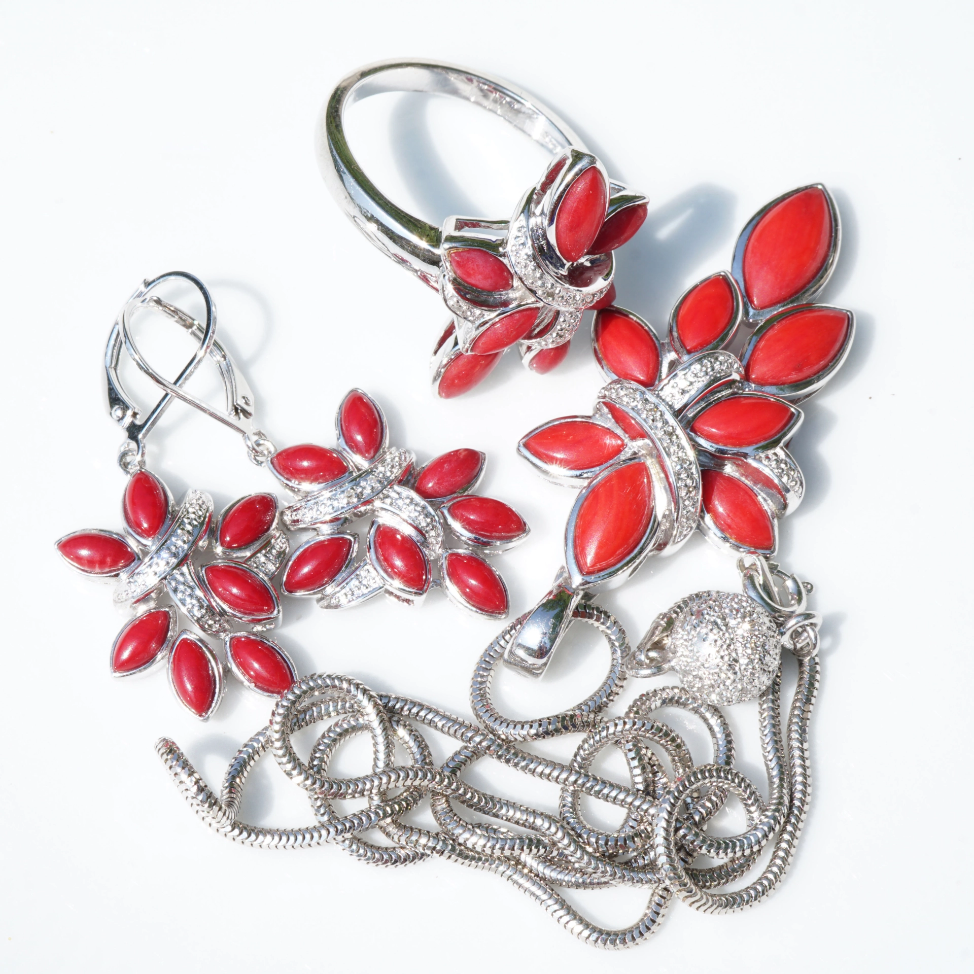 schmuckzicke_koralle_silberschmuck_ring_ohrhaenger_anhaenger_kette