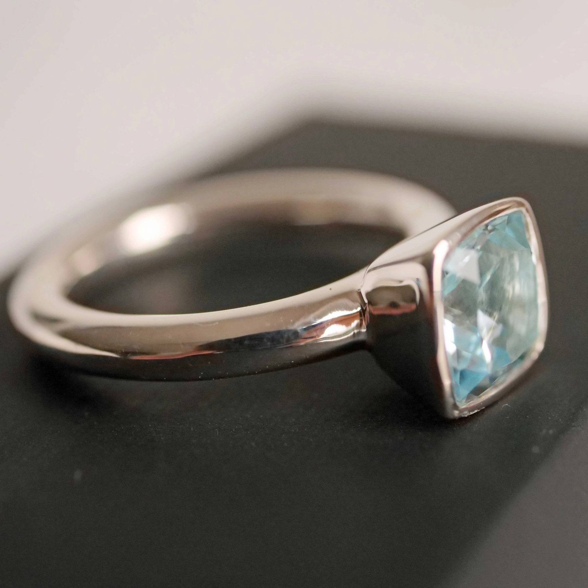 Chilango Ring  Sparkling Stars 2 Blue Topaz 925er Silber neu mit orig. Etui massiv