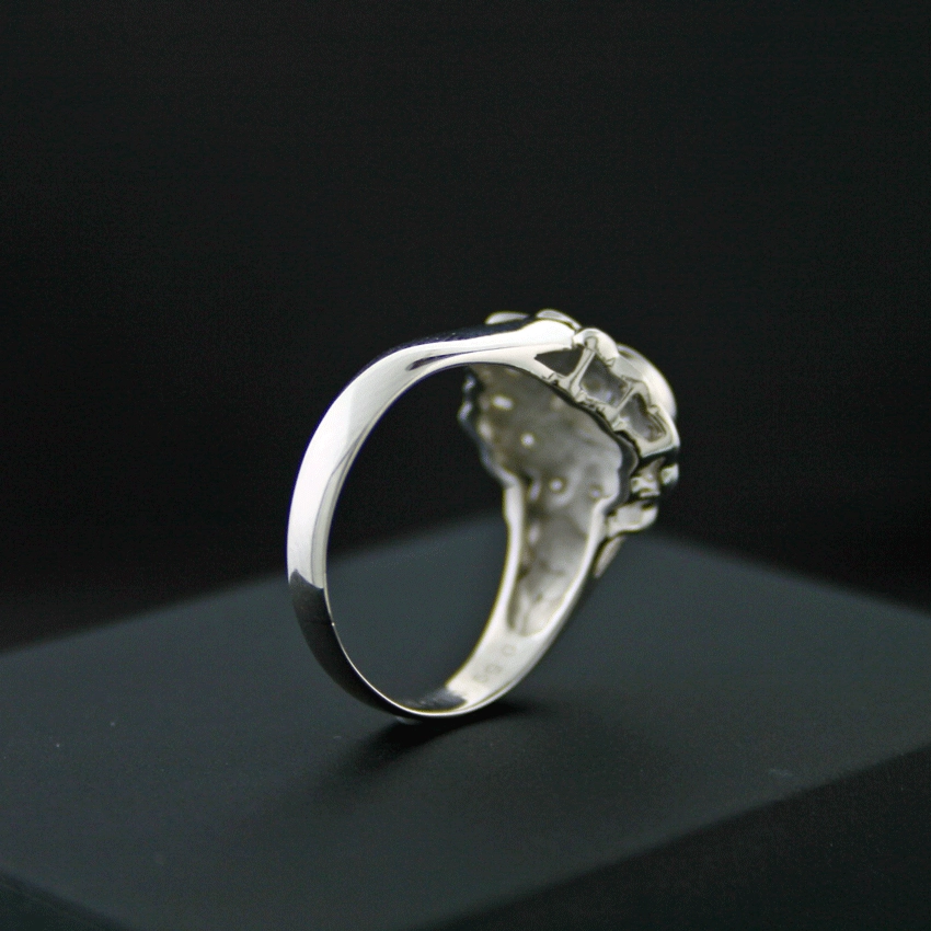 Diamanttropfen-Brillant-Ring, 850er-Platin