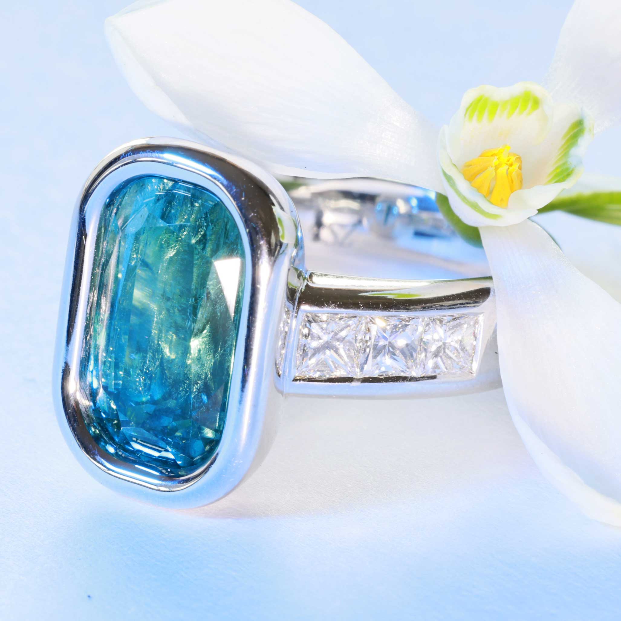  Neonblauer Turmalin Diamant Ring 750er Weissgold Afghanistan 8.05 ct Investment Edelstein selten