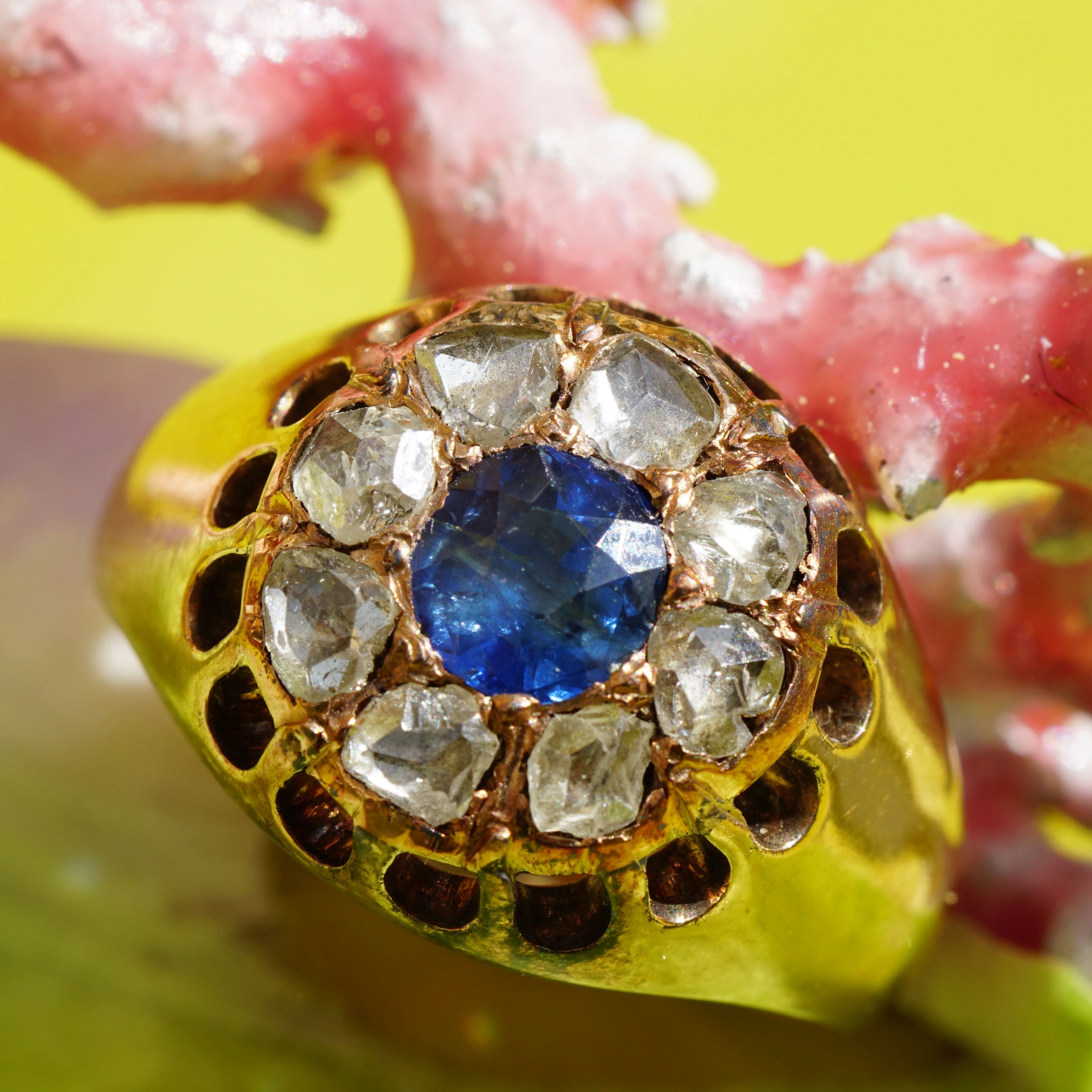 Saphir Diamant Ring 585er Rosegold um 1900 aus dem Jugendstil Art nouveau