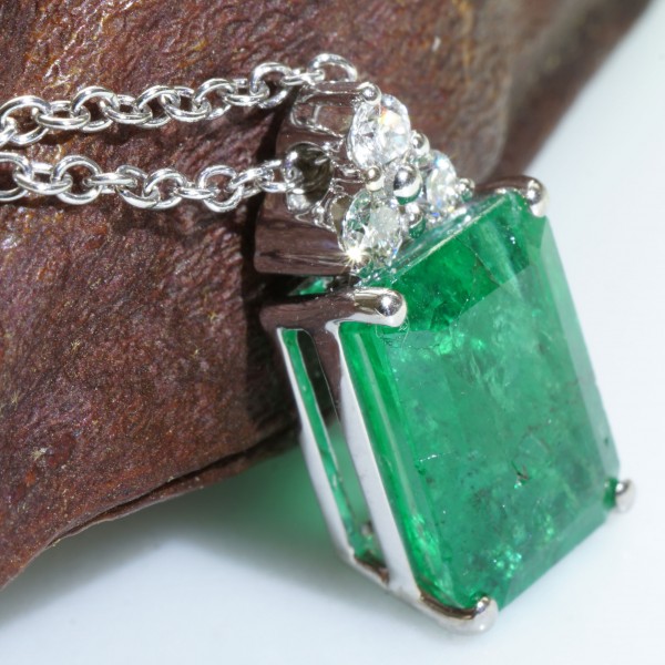 Emerald Diamond Pendant 3 ct Whitegold Zambia Great Color