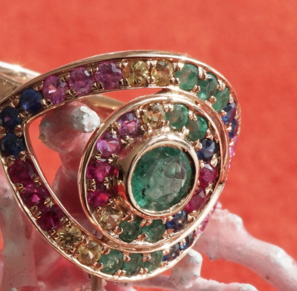 Rubin Smaragd Saphir Ring 1.10 ct hipp 750er Rosegold FÜNF FARBEN
