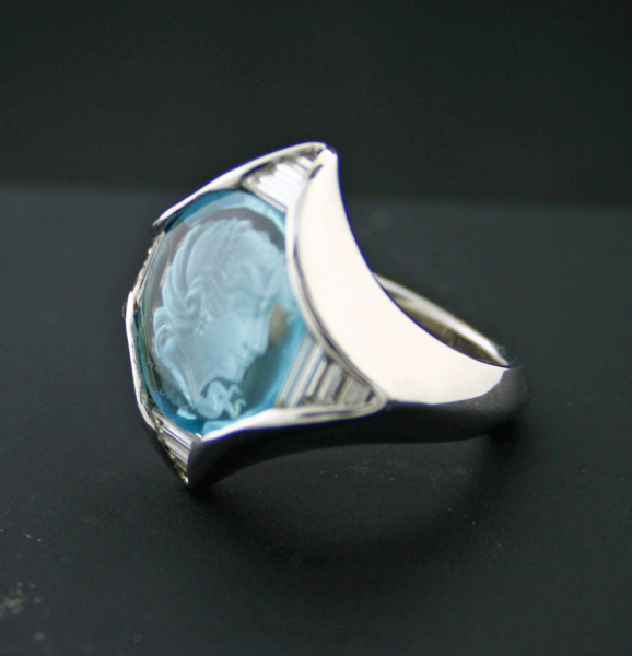 Topas-Diamant-Ring, 750/-GG.