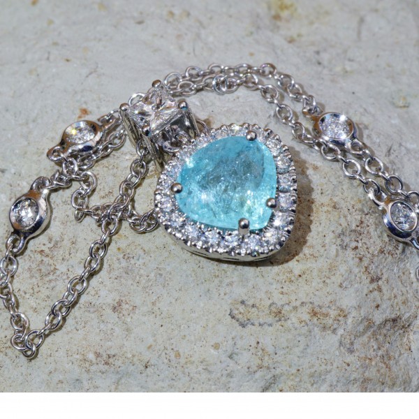Paraiba Turmalin Diamant Collier 1.28 ct 0.39 ct Brasilien....Schwimmbadblaugrün...sehr coole Farbe