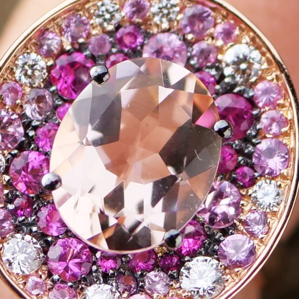 Power of Love...Rosegold Ring in Mystic Pink Colors with Saphire and Diamonds