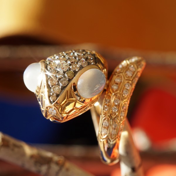 Schlange Mondstein Brillant Ring 750e Gold Rosegold gewaltig schön